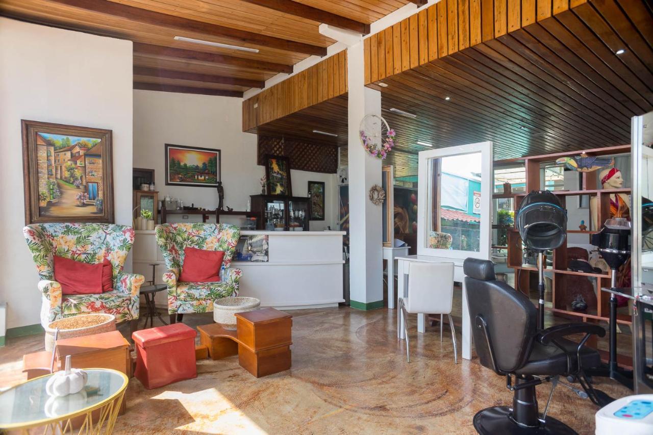 The Blue Suites & Spa La Fortuna Buitenkant foto