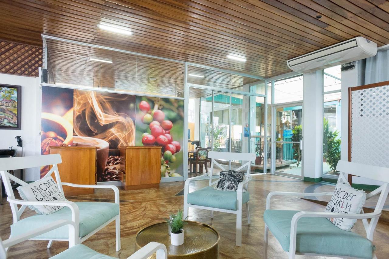 The Blue Suites & Spa La Fortuna Buitenkant foto